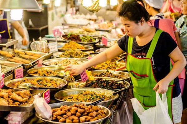 Thái Lan nổi tiếng về cái gì? Đó là thiên đường ăn uống